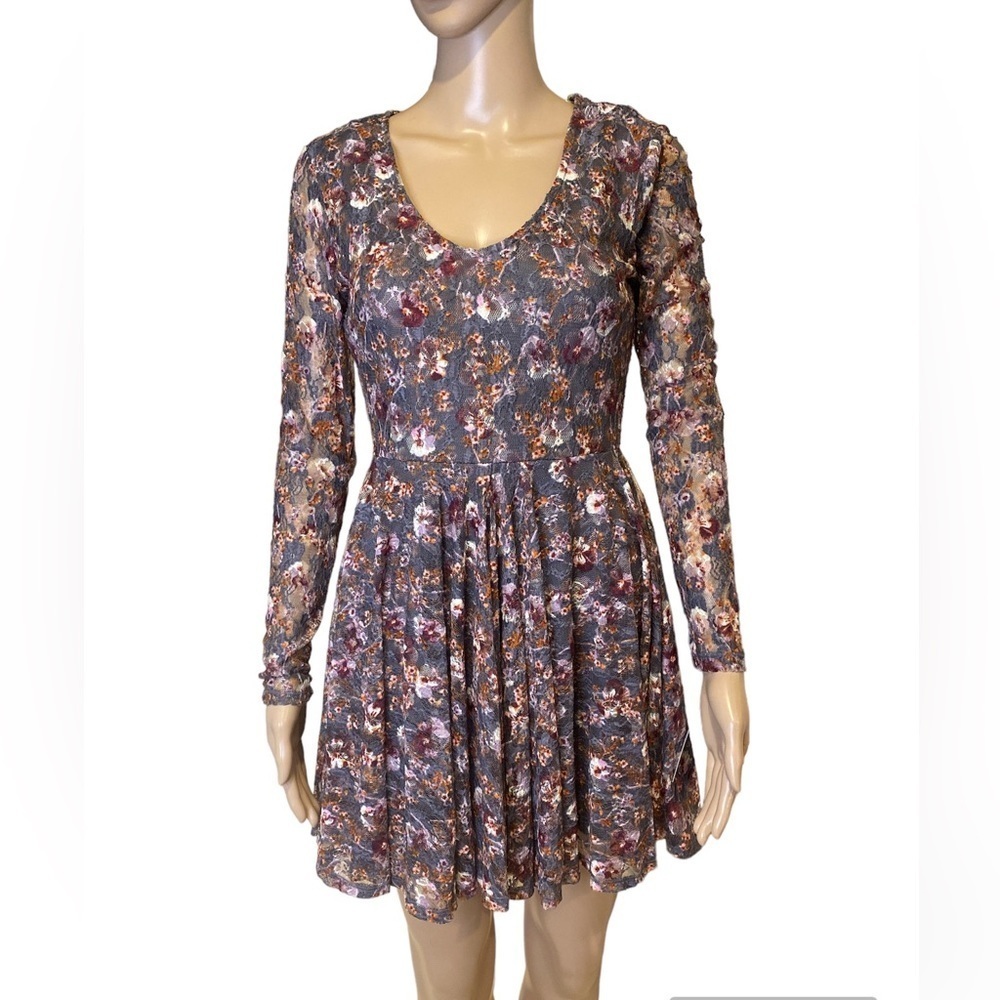 NWT Rewind Floral Dress size XS